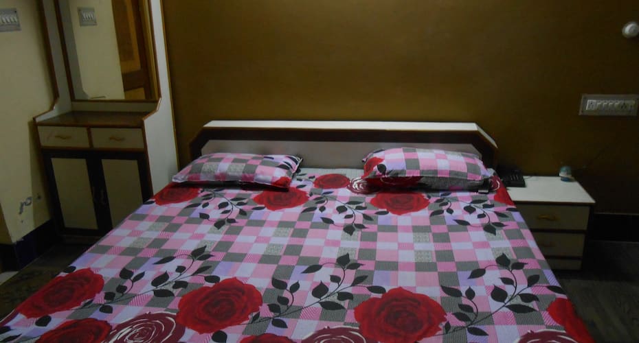 The Travellers Inn Guest House, Lucknow 3